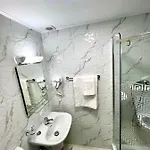 Hotel Marina 2 *