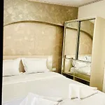 Marina 2 Hotel *