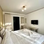 Marina 2 Hotel