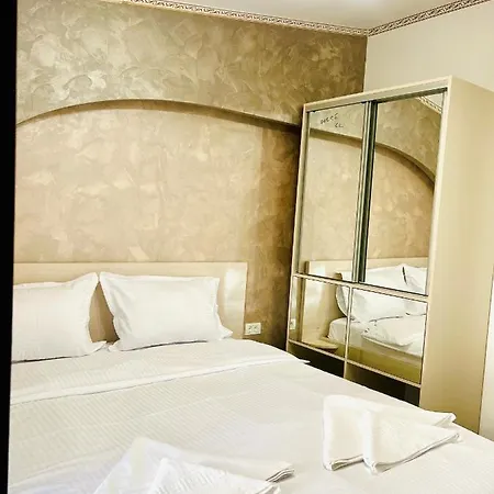 Marina 2 Hotell *