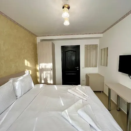 Marina 2 *