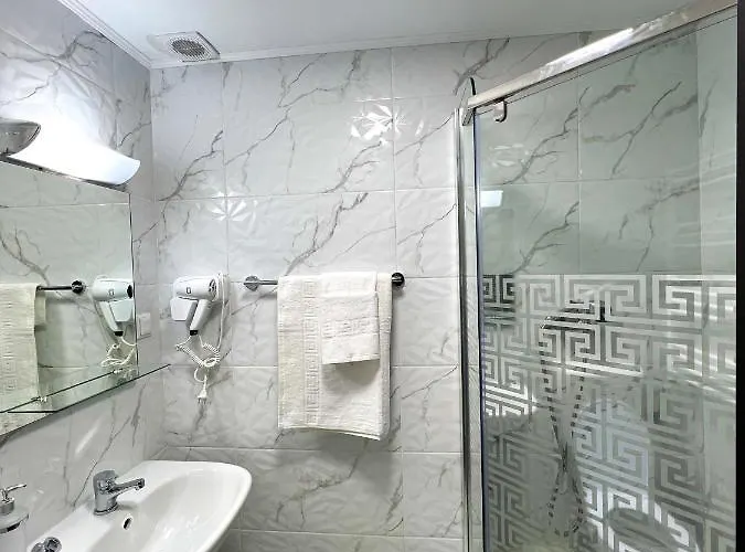 Otel Marina 2 Bükreş