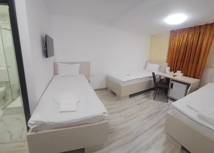 Marina 2 Hotel *