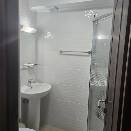 酒店 Marina 2 布加勒斯特